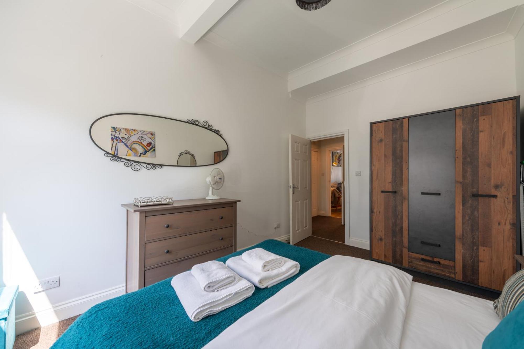 Spacious Comfy 2Br Flat Londen Buitenkant foto