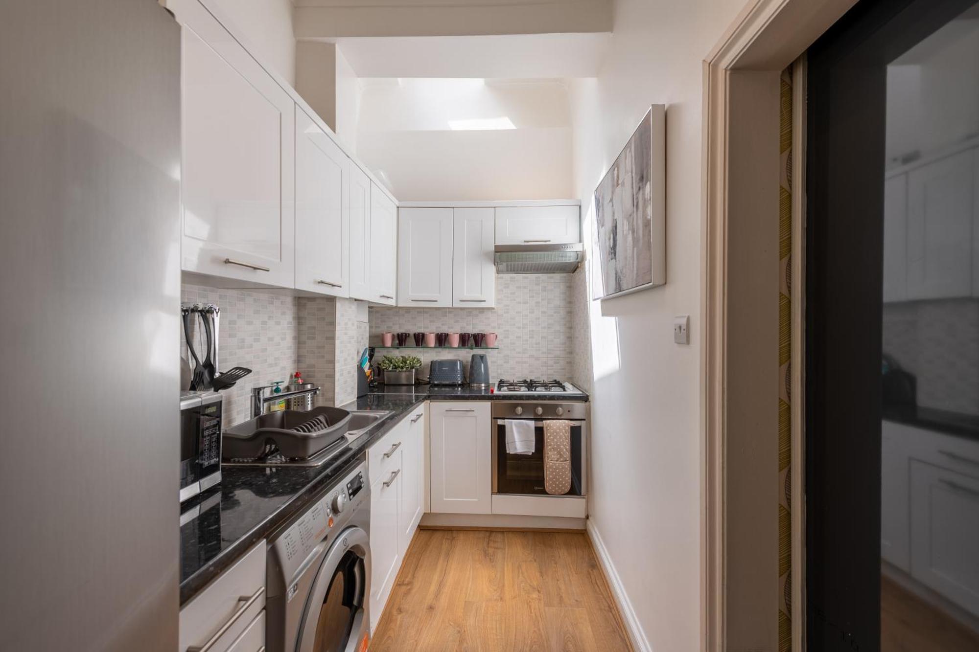 Spacious Comfy 2Br Flat Appartement Londen Buitenkant foto